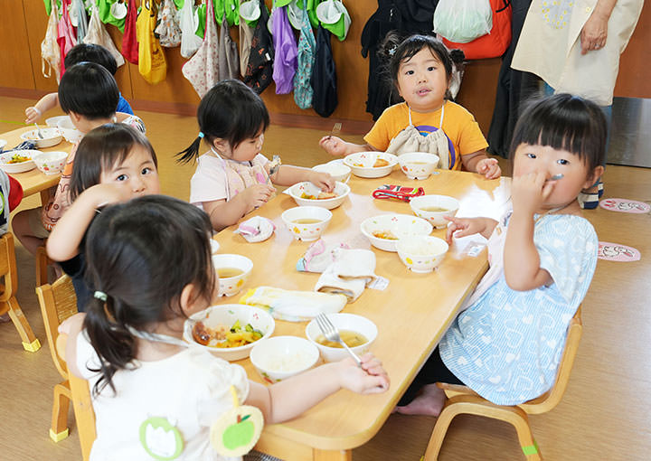 給食